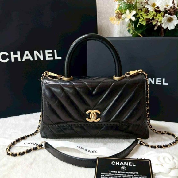 Chanel coco - Picture 1 of 11